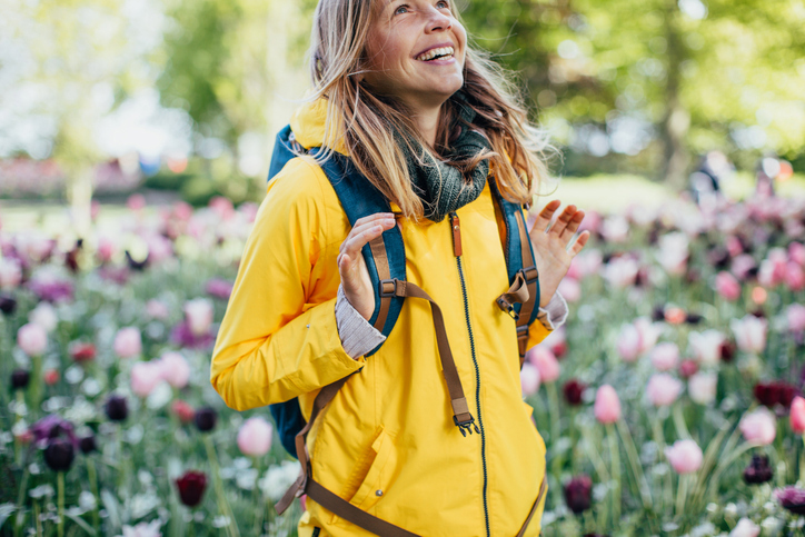 Wandelen tussen de tulpen